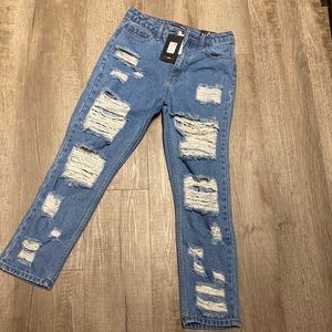Distressed Boyfriend Jeans